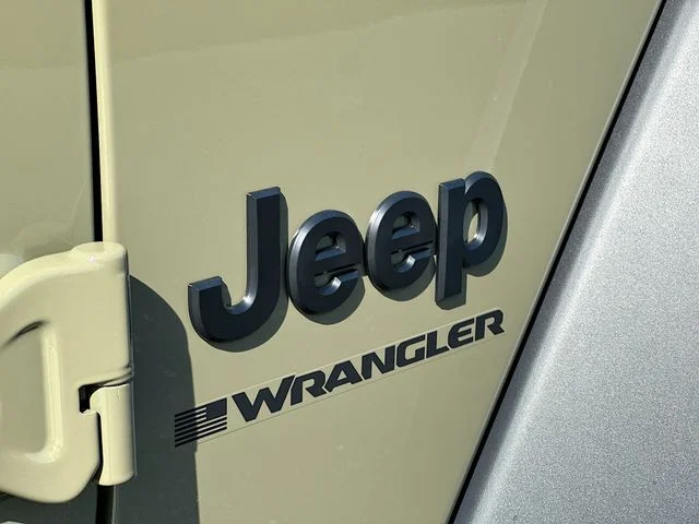 2026 Jeep Wrangler 2-Door Willys - Photo 19