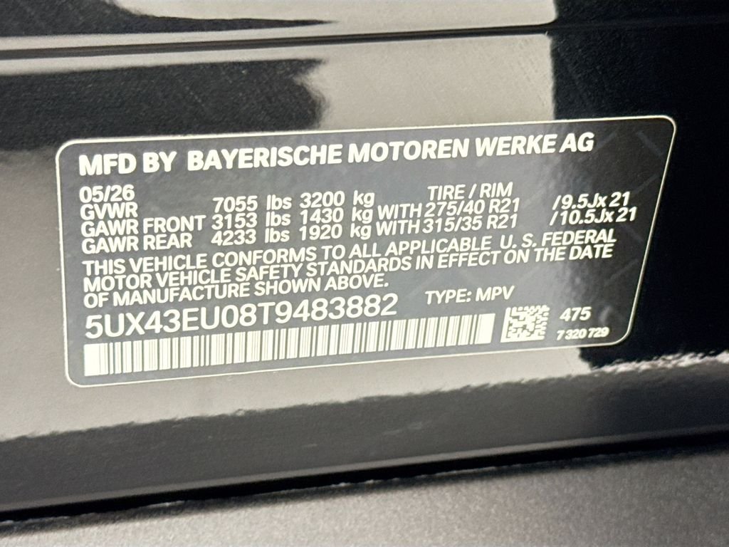 New 2026 Black Sapphire Metallic BMW xDrive50e image 34