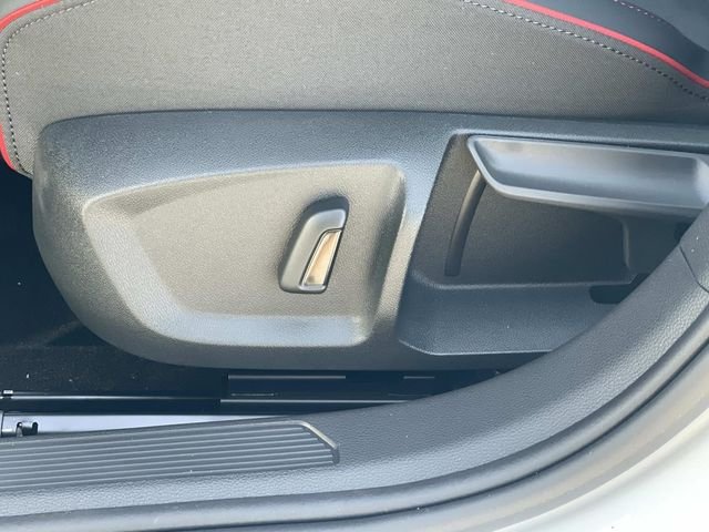 2026 Volkswagen Golf GTI SE - Photo 19