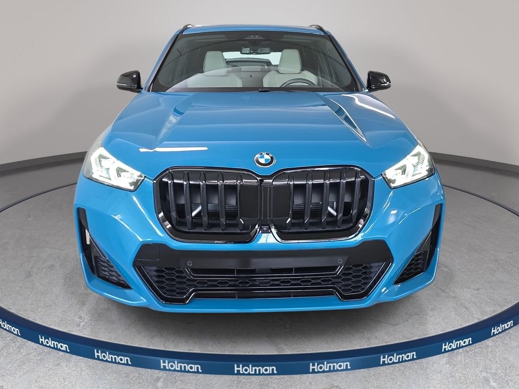 Certified Used 2023 Blue Bay Lagoon Metallic BMW xDrive28i image 3