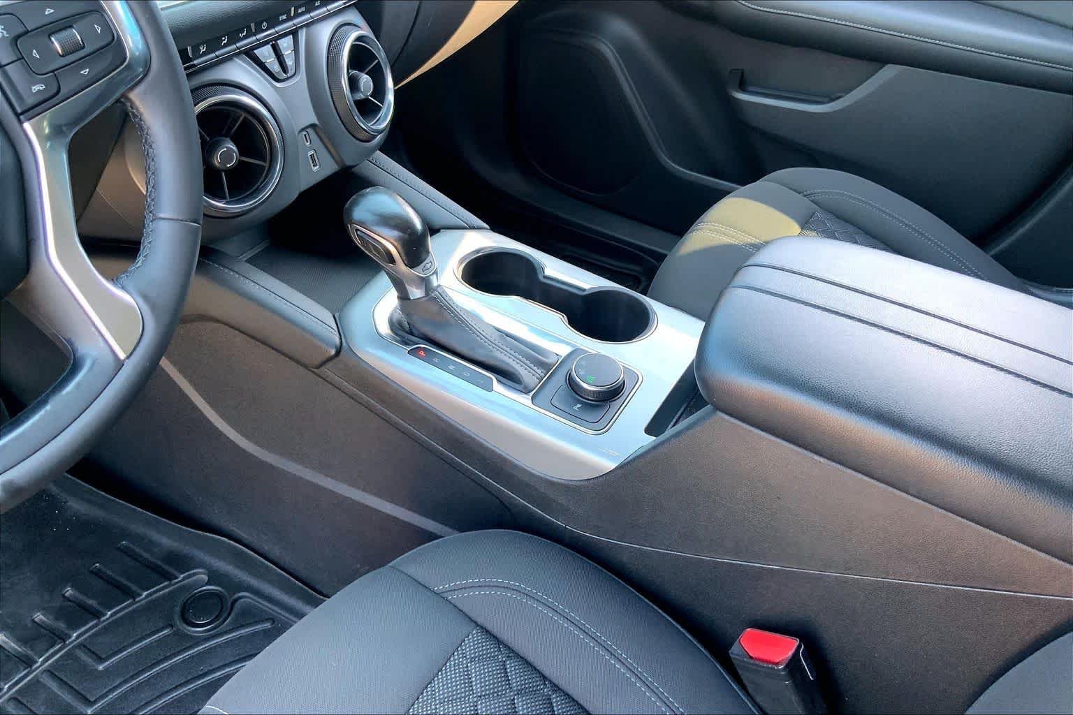 Used 2019 RED HOT Chevrolet 2LT image 17