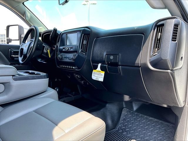 Used 2019 Summit White Chevrolet Work Truck image 14