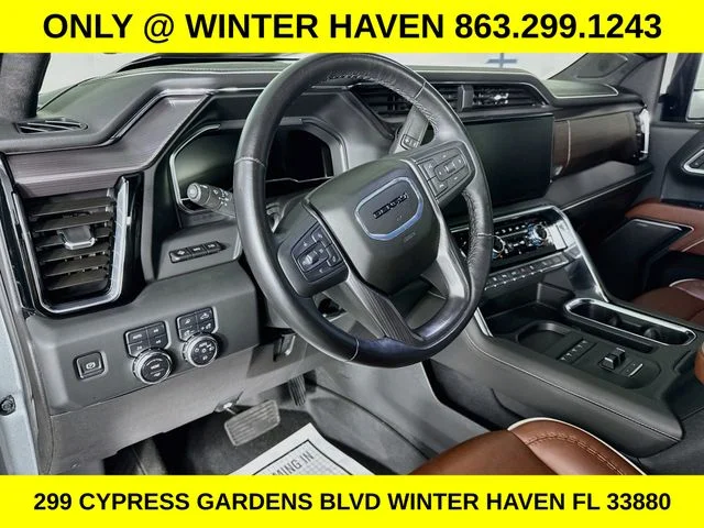 Used 2025 Silver GMC Denali Ultimate image 9