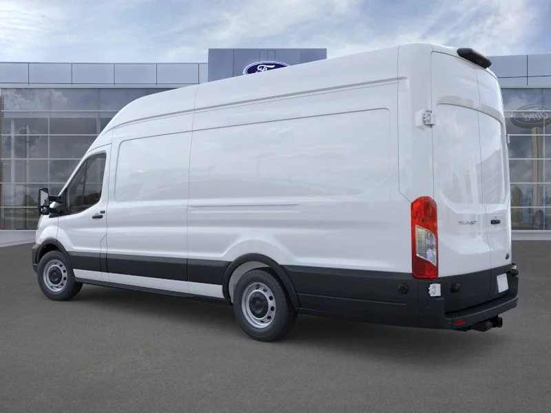 New 2025 White Ford Base image 4