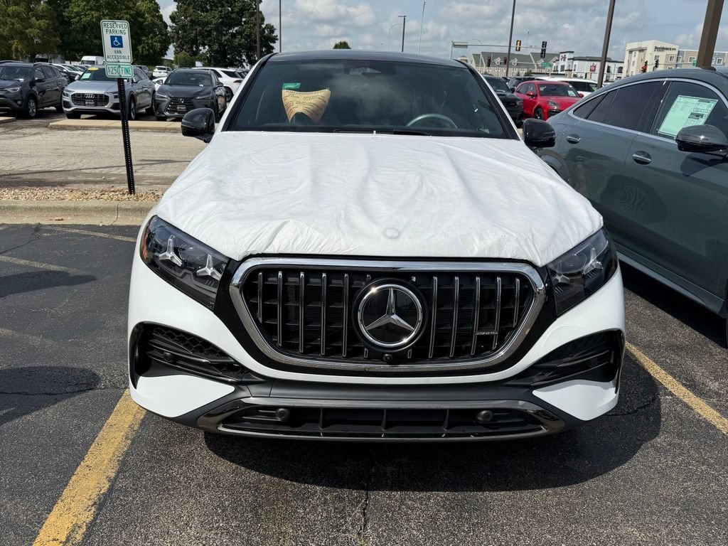 New 2027 MANUFAKTUR Moonlight White Metallic Mercedes-Benz AMG® GLE 53e 4MATIC+ Coupe image 13
