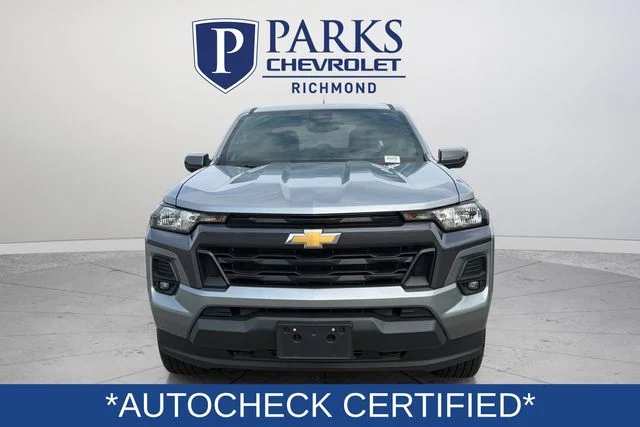 Used 2024 Gray Chevrolet LT image 2