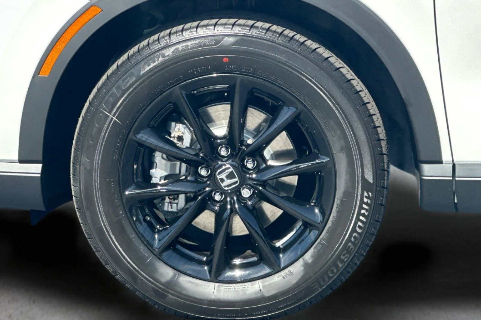 New 2027 Solar Silver Metallic Honda Sport-L image 12