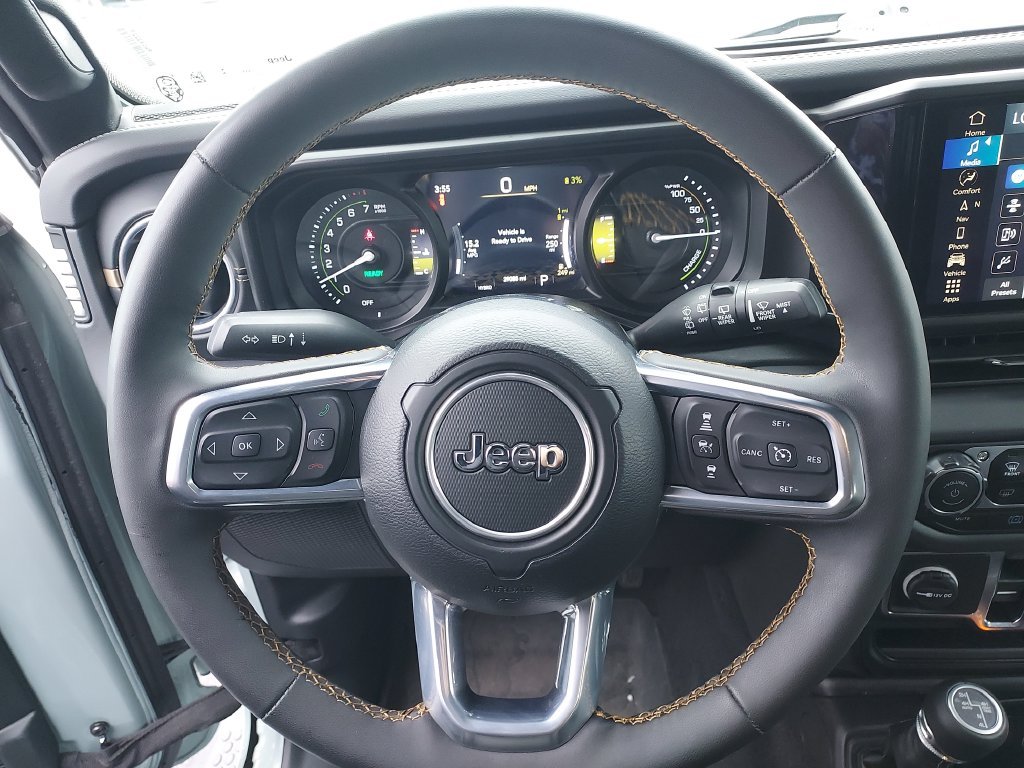 Used 2024 Gray Jeep Sahara 4xe image 17