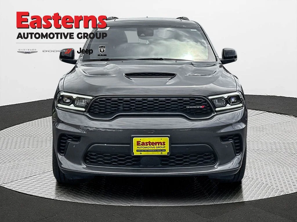 New 2026 Vapor Gray Exterior Paint Dodge GT Plus HEMI V8 image 2