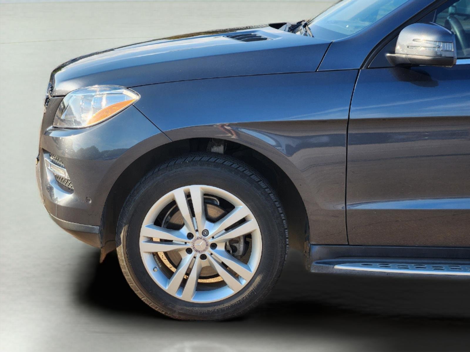 Used 2015 Steel Gray Metallic Mercedes-Benz ML 350 image 8