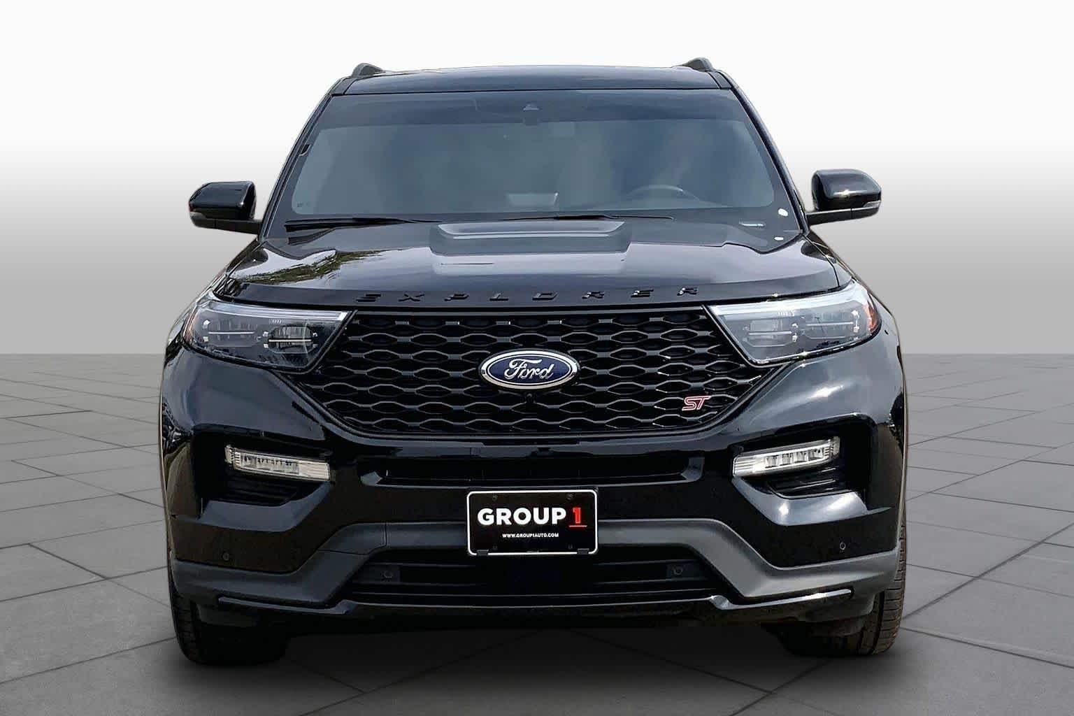 Used 2024 Agate Black Metallic Ford ST image 4