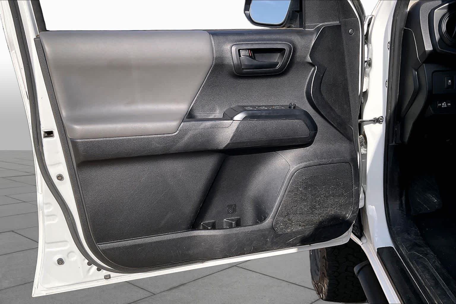 Used 2023 Ice Cap Toyota SR image 20