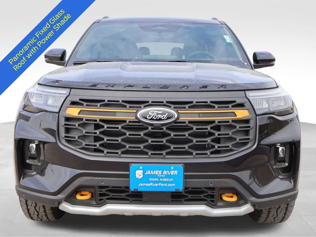New 2026 Agate Black Metallic Ford Tremor® image 7