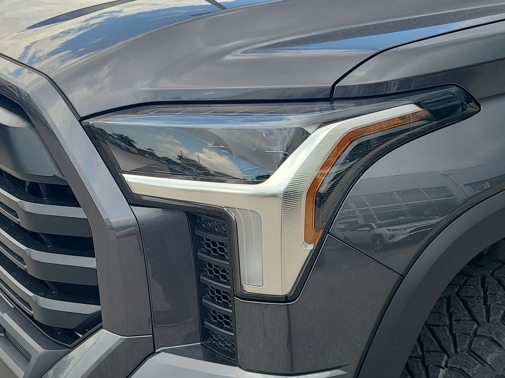 New 2026 Magnetic Gray Metallic Toyota  SR5 image 23