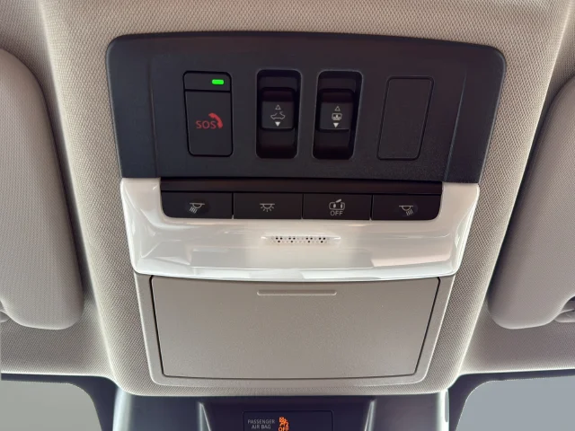 New 2026 Obsidian Green Pearl Nissan Platinum image 36