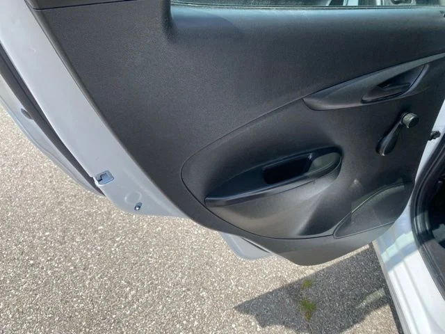 Used 2020 White Chevrolet LS image 17