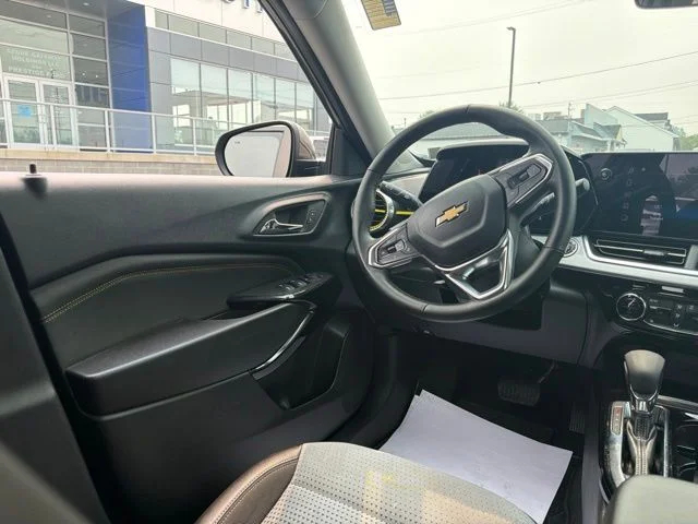 Used 2024 Brown Chevrolet LT image 27