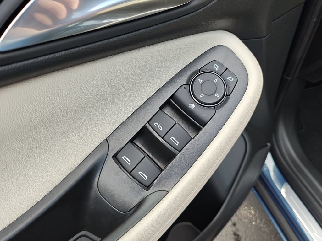 New 2026 Ocean Blue Metallic Buick Avenir image 11