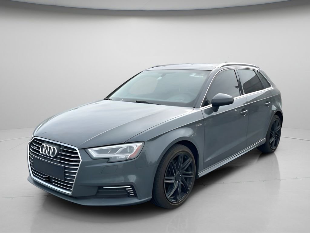 Used 2017 Gray Metallic Audi 1.4T Premium image 9