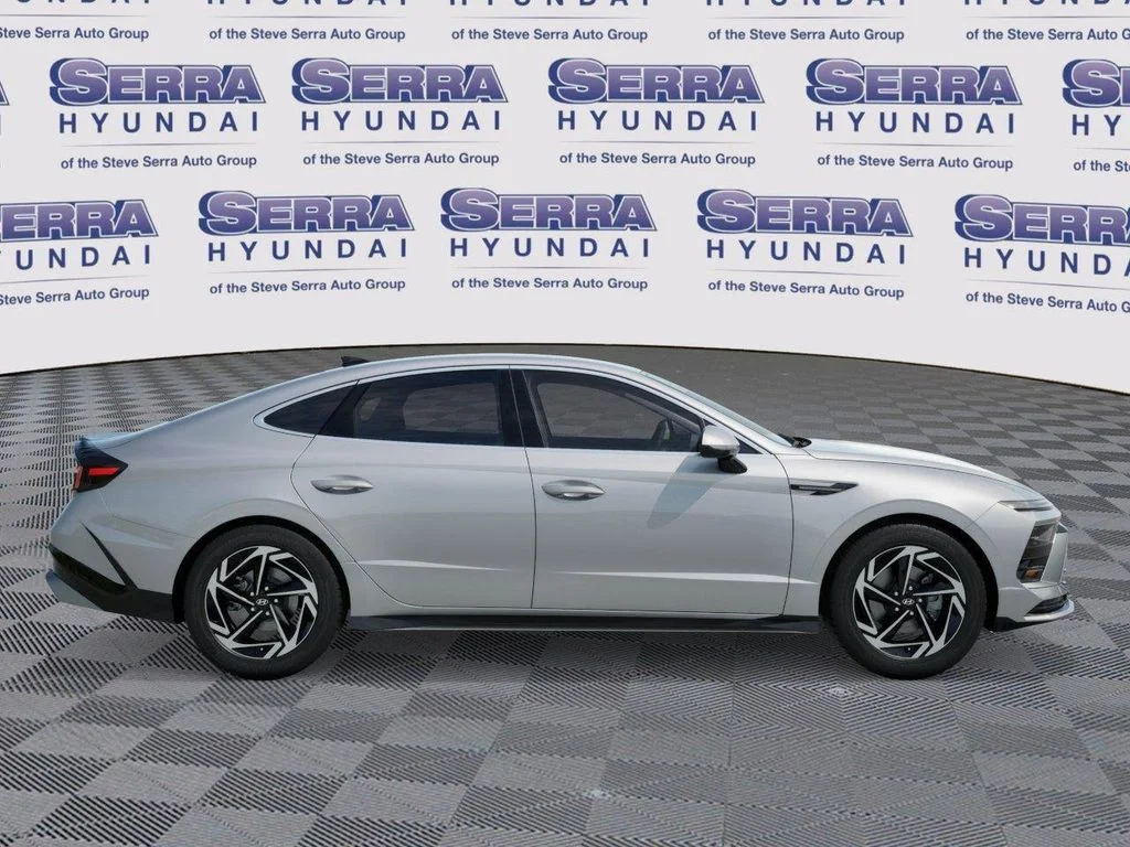New 2026 Silver Hyundai SEL Sport image 7
