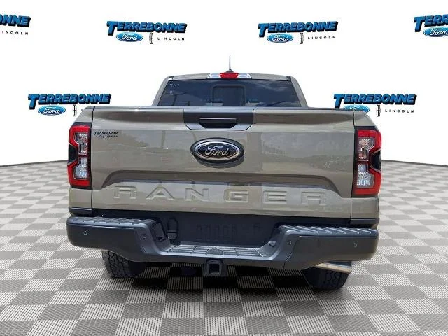 New 2026 Marsh Gray Ford XLT image 35