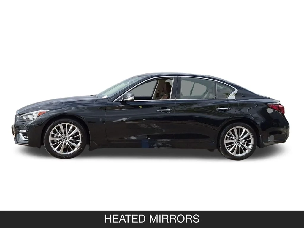 Used 2023 Black INFINITI LUXE image 5