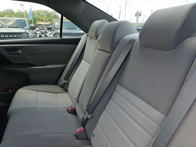 Used 2016 Gray Toyota LE image 13