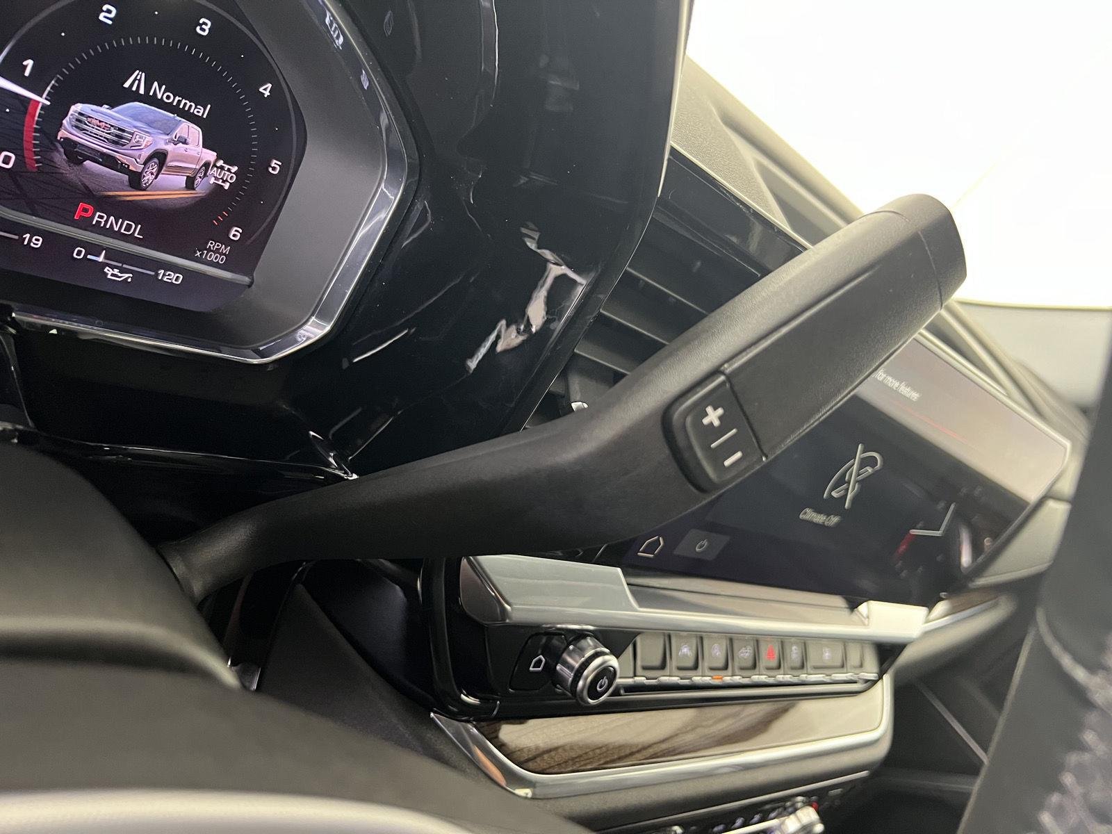 Used 2023 Summit White GMC Elevation image 25