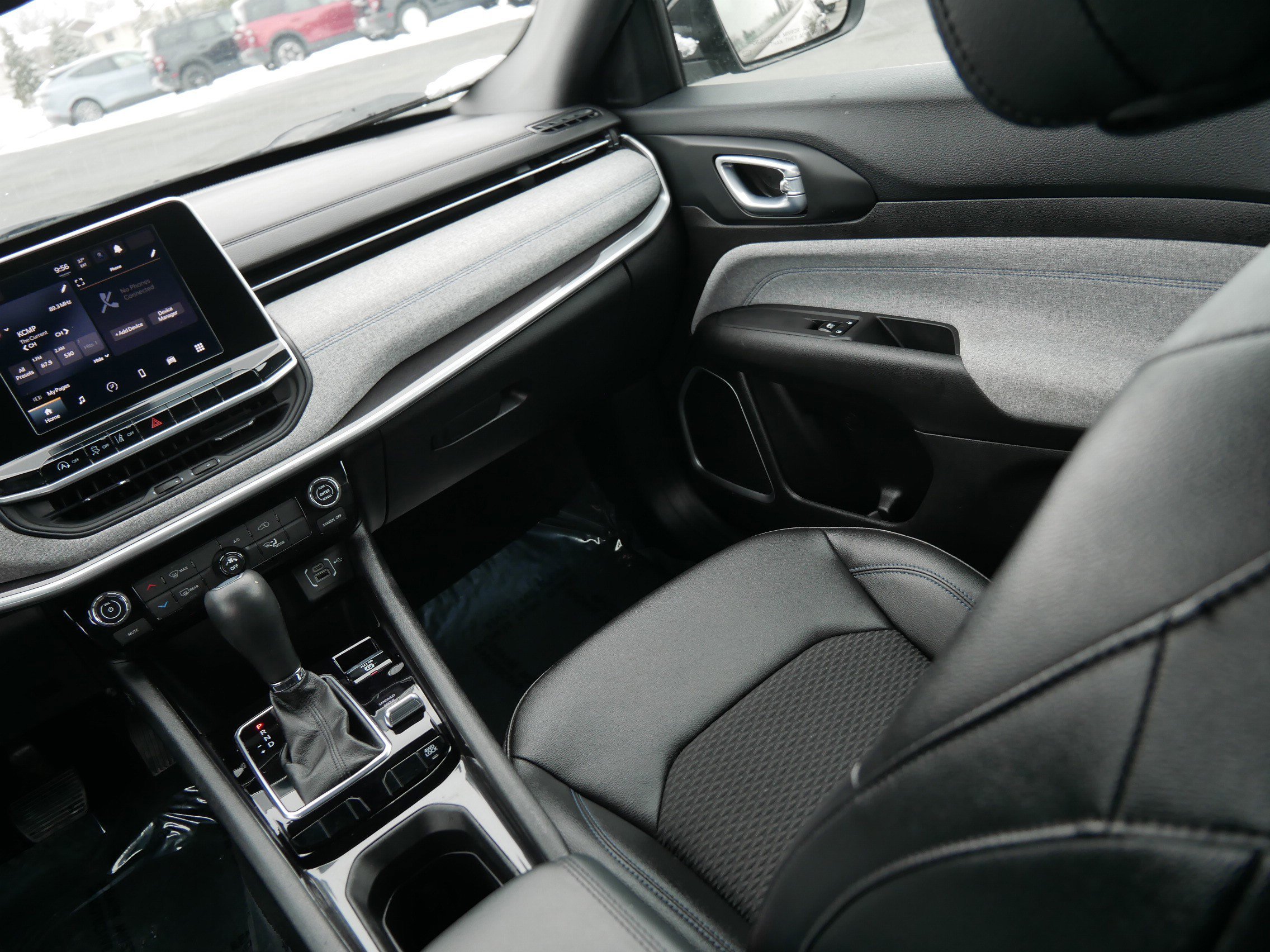2025 Jeep Compass Latitude - Photo 17