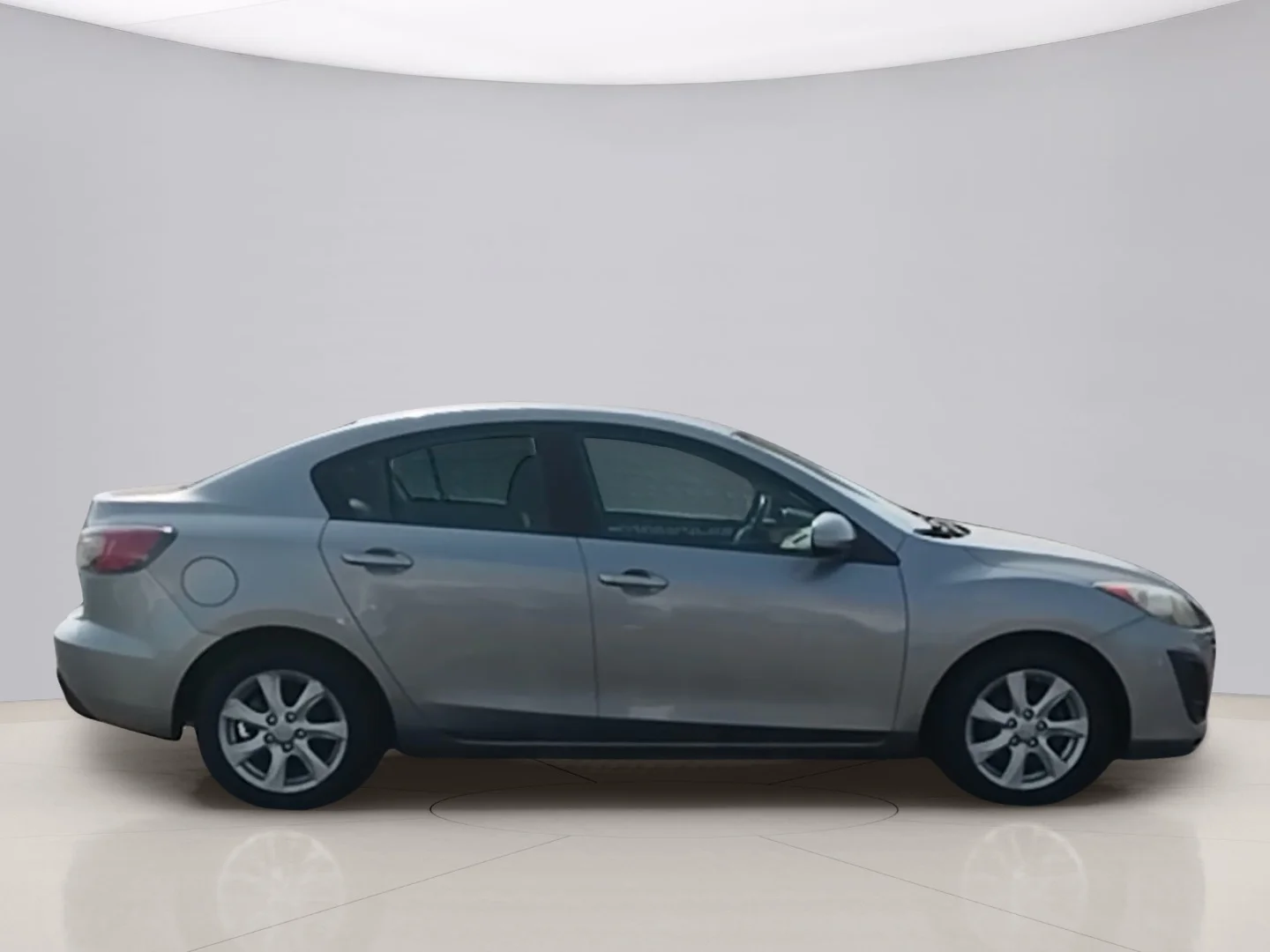 Used 2010 Silver Mazda I TOURING image 6