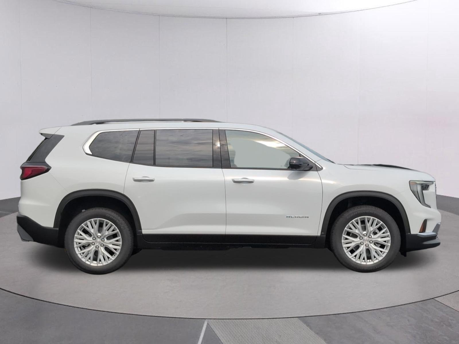 New 2026 Summit White GMC Elevation image 7