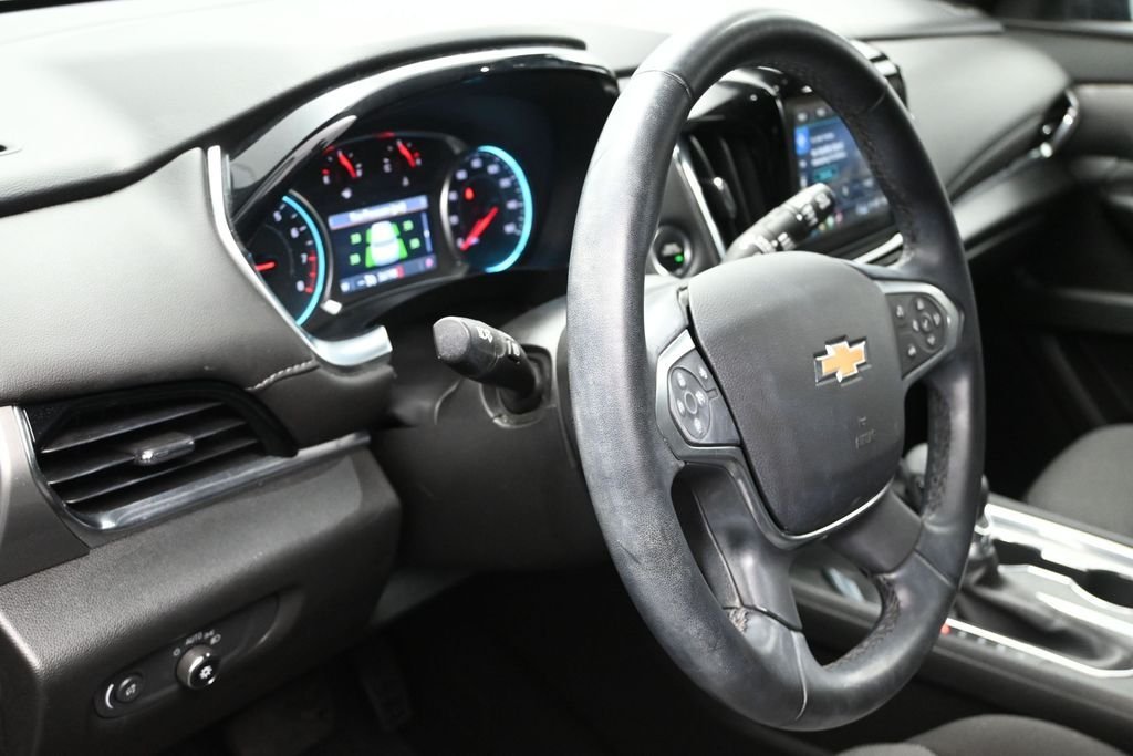 Used 2024 Black Chevrolet LT Cloth image 12