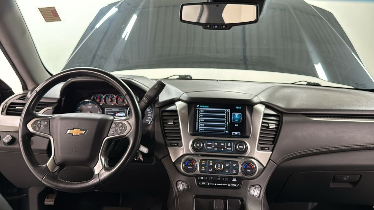 Used 2019 Gray Chevrolet LT image 9