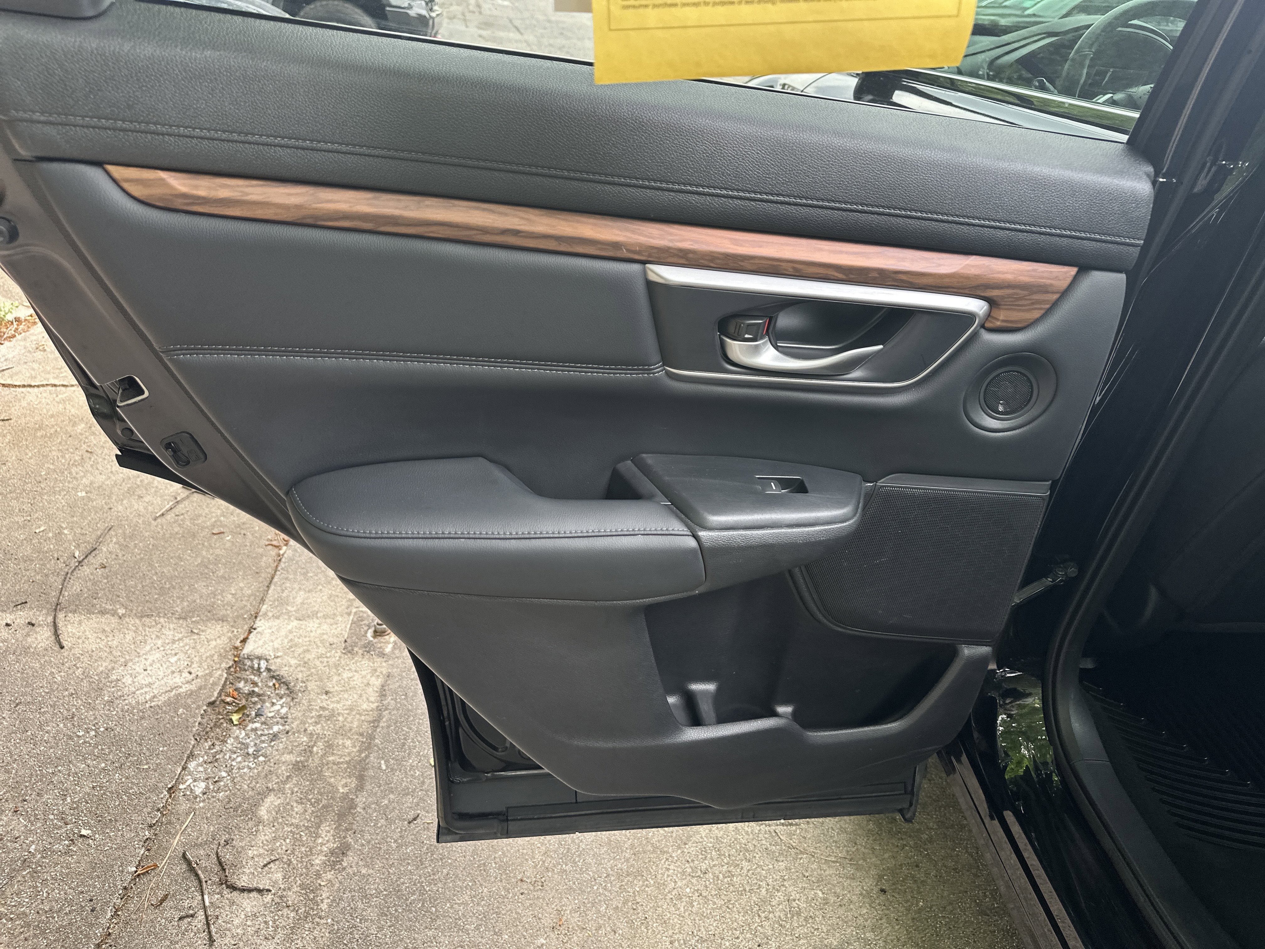 Used 2019 Crystal Black Pearl Honda EX-L image 26
