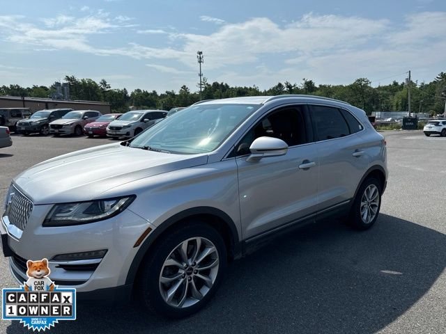 Used 2019 Ingot Silver Lincoln Select image 1