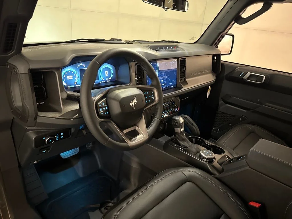New 2026 Gray Ford Badlands image 40