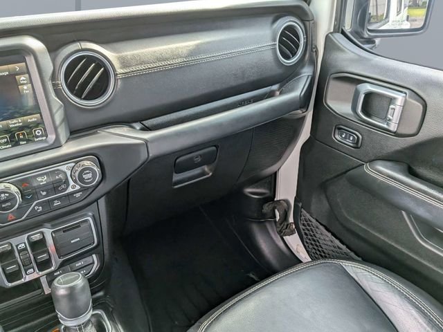 Used 2020 White Jeep Overland image 17