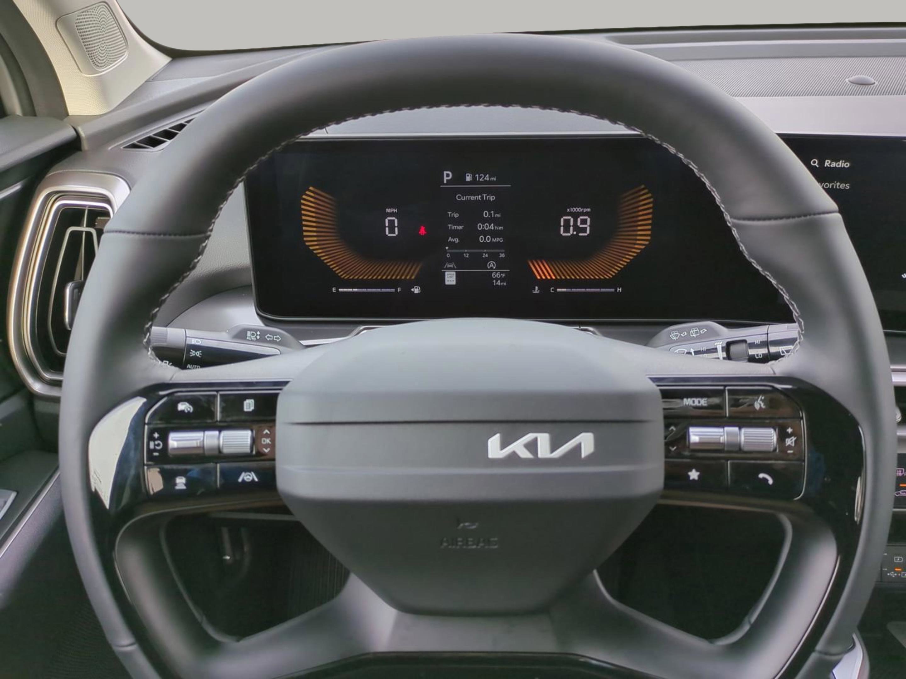 New 2026 Glacial White Pearl Kia S image 25