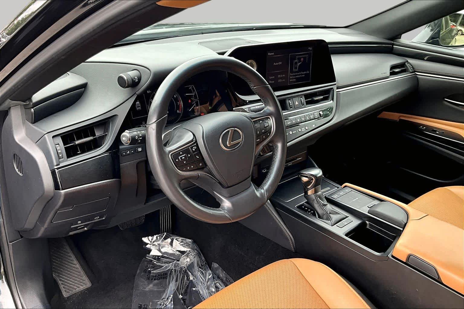 Used 2022 Caviar Lexus  image 18