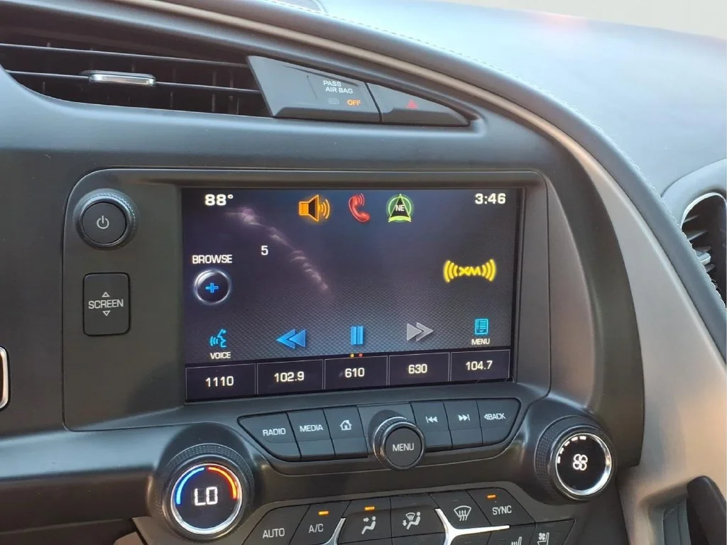 Used 2015 ARCTIC WHITE Chevrolet Z06 3LZ image 6