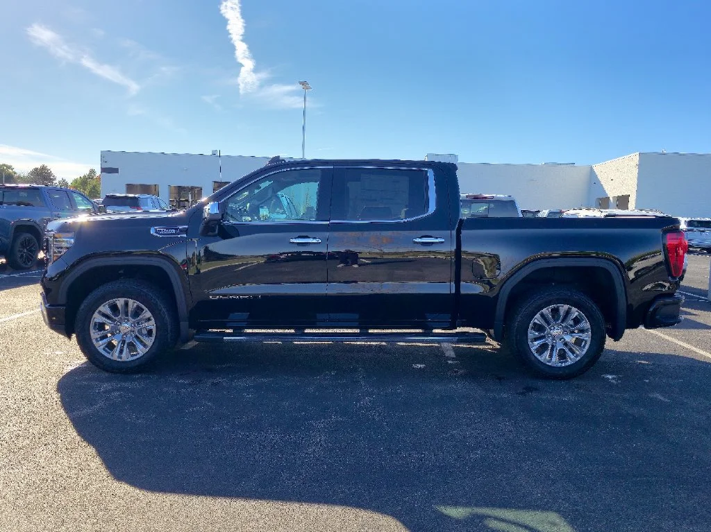 2026 GMC Sierra 1500 Denali - Photo 7