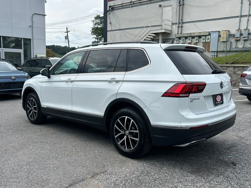 Used 2021 White Volkswagen 2.0T SE image 4