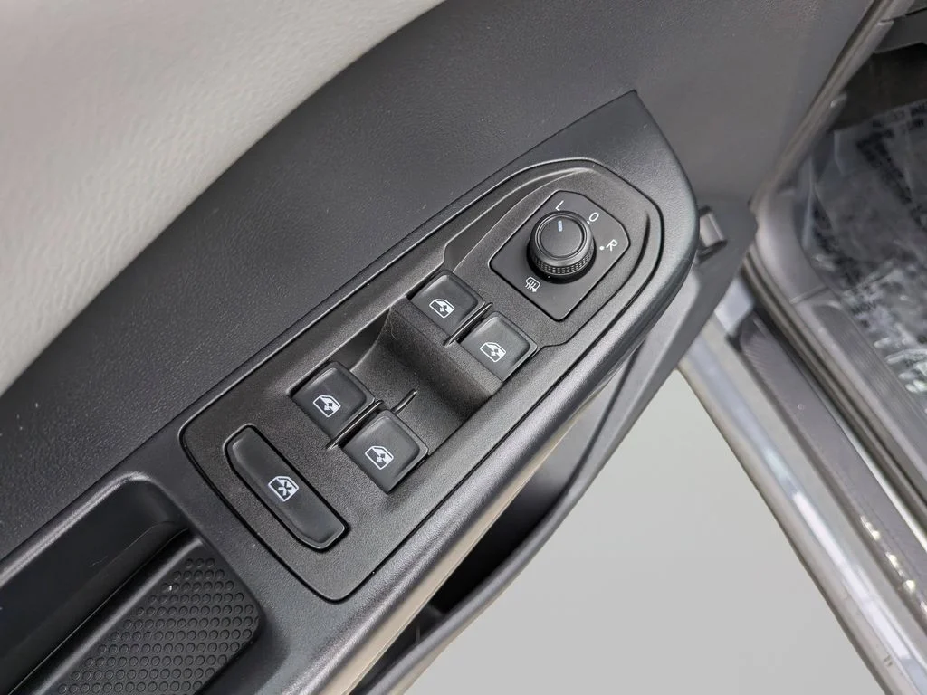 Certified Used 2023 Gray Volkswagen 1.5T SE image 17