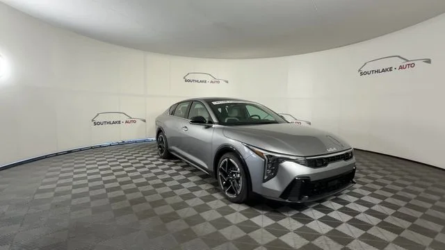 New 2026 Steel Gray Kia GT-Line image 2