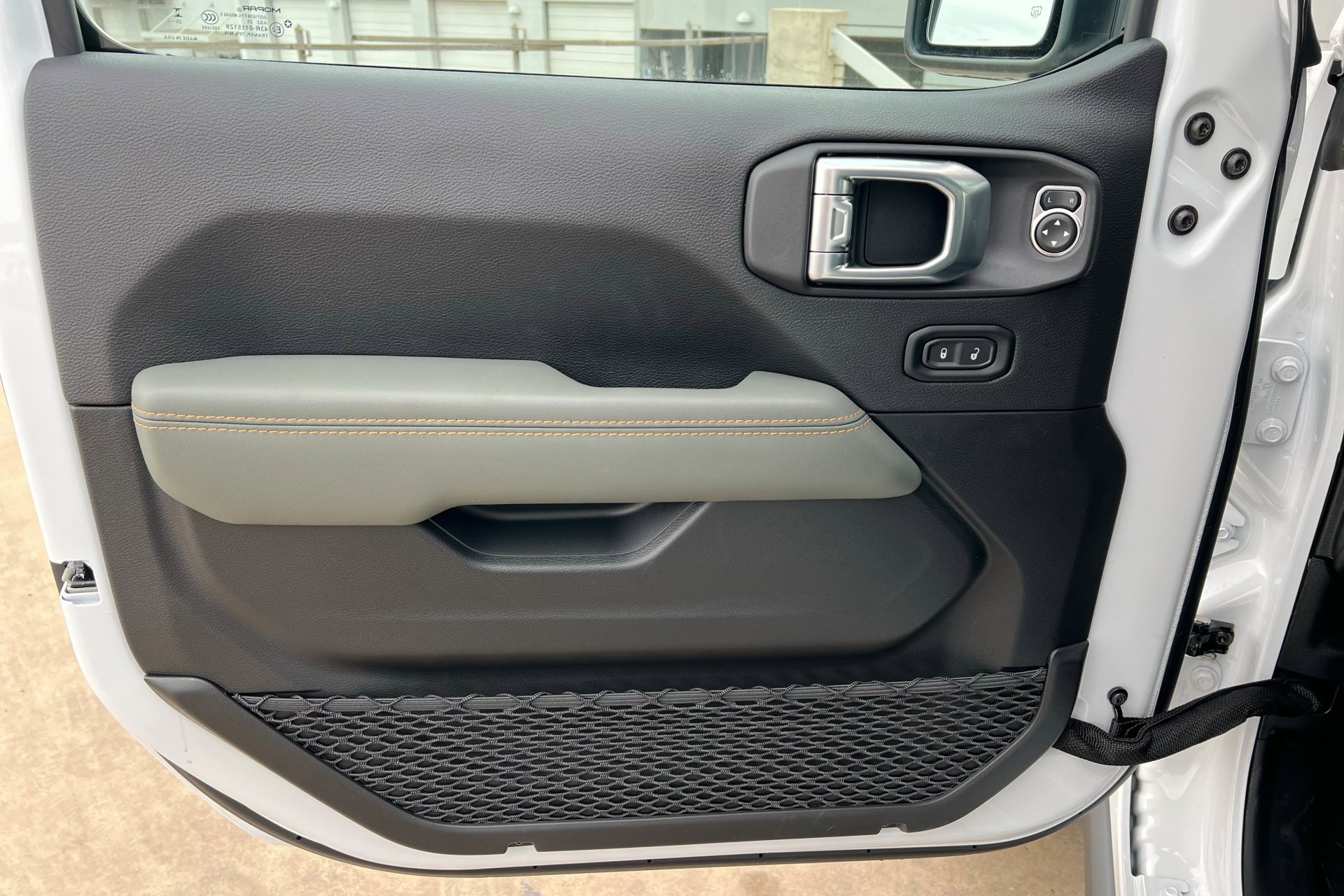 2026 Jeep Gladiator Mojave X - Photo 15