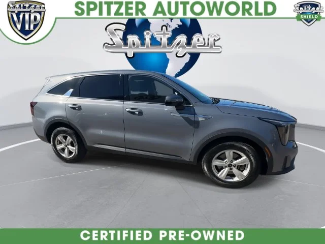 Used 2024 Silver Kia LX image 17