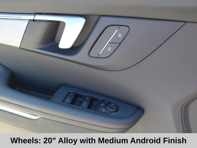 Used 2026 Summit White Buick Preferred image 15