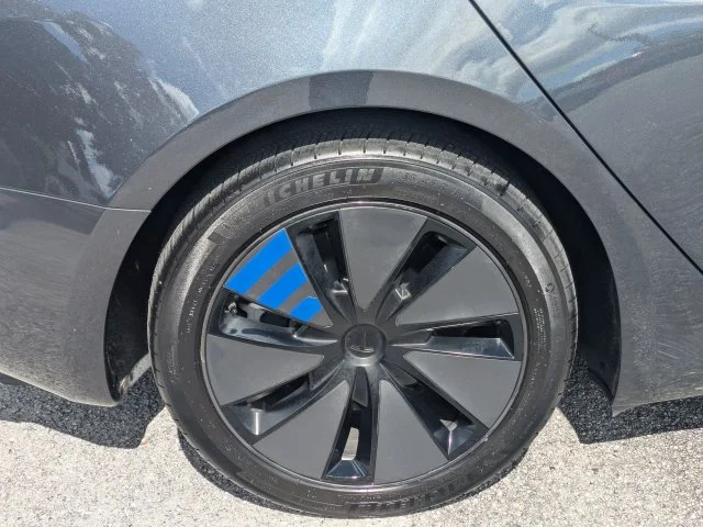 Used 2026  Tesla  image 11