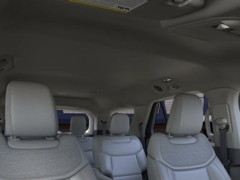 New 2026 Space White Metallic Ford Active image 22