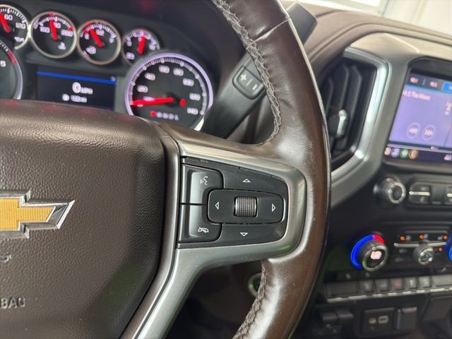 Used 2023 Black Chevrolet  image 25
